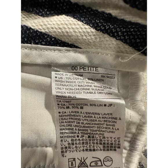 Banana Republic Size 00 Petite Mid Rise Chino Shorts Beach Striped Black White - Picture 7 of 13